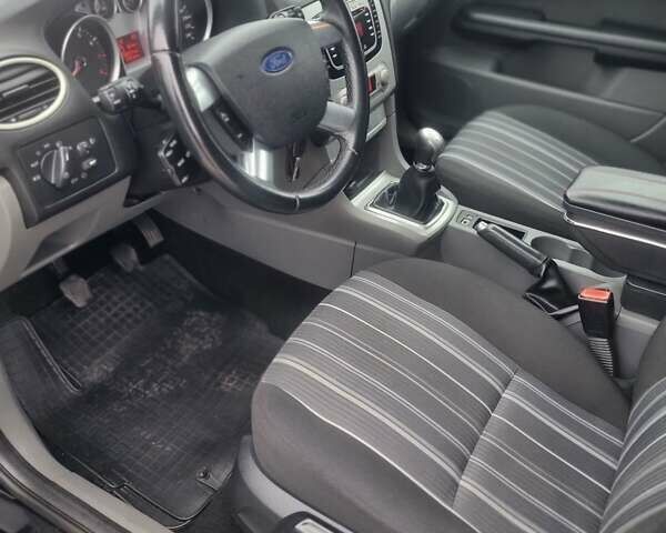 Чорний Форд Фокус, об'ємом двигуна 1.6 л та пробігом 230 тис. км за 6300 $, фото 25 на Automoto.ua