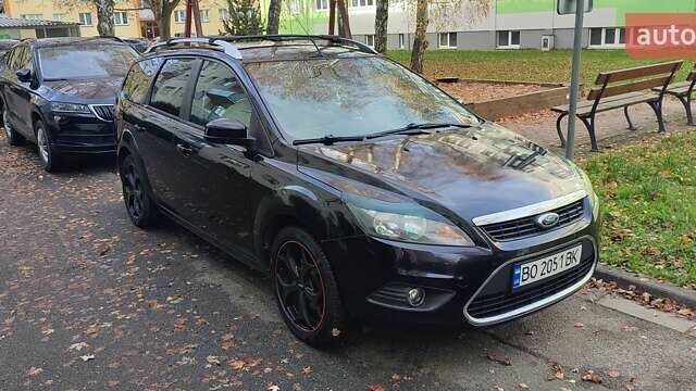 Чорний Форд Фокус, об'ємом двигуна 1.6 л та пробігом 199 тис. км за 5500 $, фото 1 на Automoto.ua