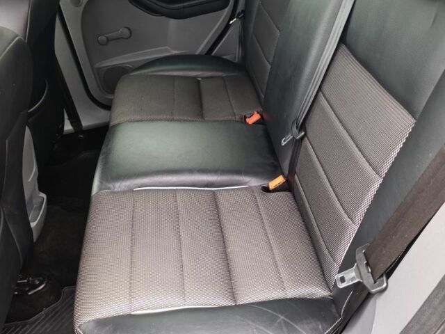 Черный Форд Фокус, объемом двигателя 0 л и пробегом 170 тыс. км за 6400 $, фото 17 на Automoto.ua