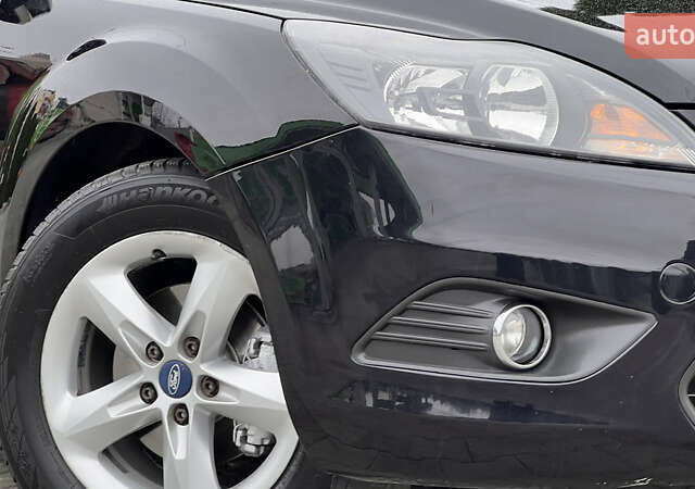 Чорний Форд Фокус, об'ємом двигуна 1.8 л та пробігом 217 тис. км за 5950 $, фото 10 на Automoto.ua