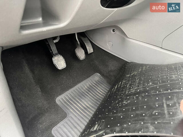 Чорний Форд Фокус, об'ємом двигуна 1.6 л та пробігом 269 тис. км за 5799 $, фото 16 на Automoto.ua