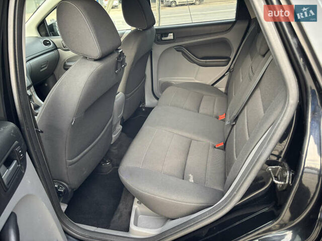 Чорний Форд Фокус, об'ємом двигуна 1.6 л та пробігом 277 тис. км за 6450 $, фото 27 на Automoto.ua