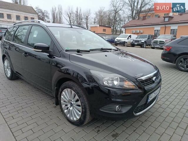 Черный Форд Фокус, объемом двигателя 1.8 л и пробегом 286 тыс. км за 5850 $, фото 8 на Automoto.ua