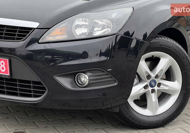 Чорний Форд Фокус, об'ємом двигуна 1.8 л та пробігом 217 тис. км за 5950 $, фото 9 на Automoto.ua