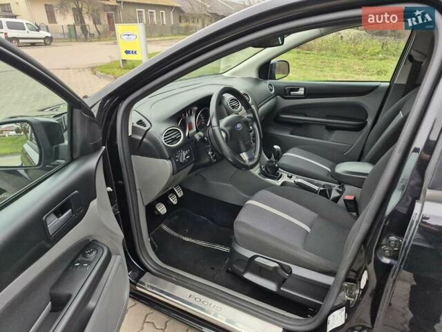 Чорний Форд Фокус, об'ємом двигуна 1.6 л та пробігом 249 тис. км за 6900 $, фото 35 на Automoto.ua