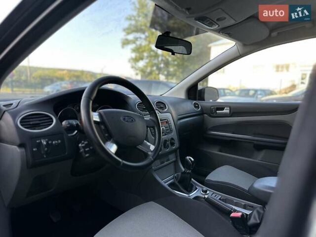 Чорний Форд Фокус, об'ємом двигуна 1.6 л та пробігом 205 тис. км за 5999 $, фото 14 на Automoto.ua