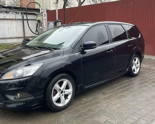 Черный Форд Фокус, объемом двигателя 1.6 л и пробегом 307 тыс. км за 5300 $, фото 1 на Automoto.ua
