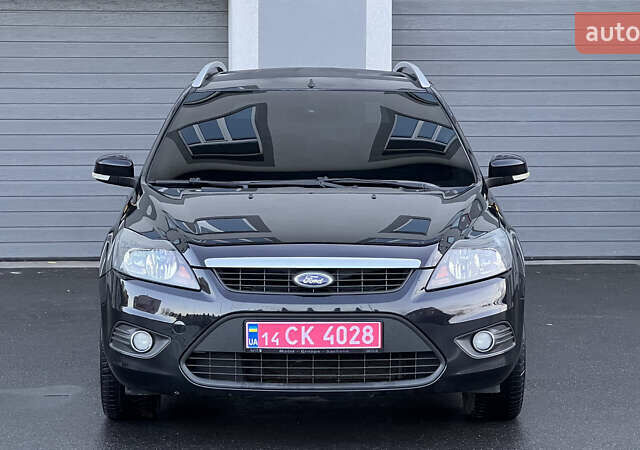 Черный Форд Фокус, объемом двигателя 1.8 л и пробегом 218 тыс. км за 5799 $, фото 3 на Automoto.ua