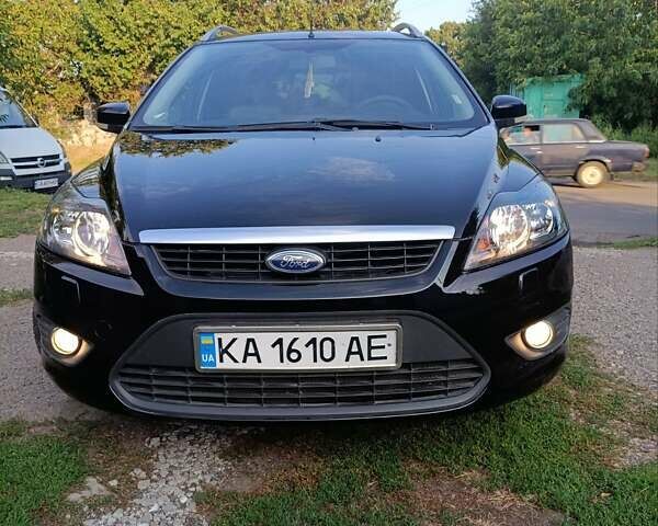 Черный Форд Фокус, объемом двигателя 1.6 л и пробегом 317 тыс. км за 5850 $, фото 9 на Automoto.ua