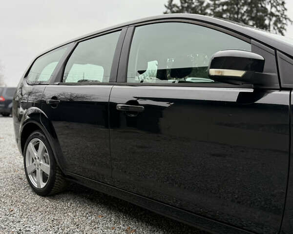 Черный Форд Фокус, объемом двигателя 1.6 л и пробегом 195 тыс. км за 5700 $, фото 24 на Automoto.ua