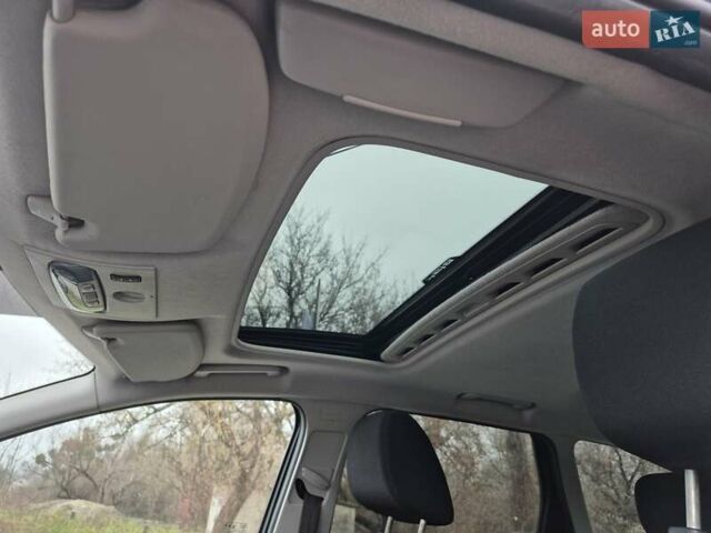 Чорний Форд Фокус, об'ємом двигуна 1.6 л та пробігом 249 тис. км за 6900 $, фото 46 на Automoto.ua