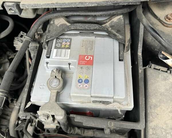 Черный Форд Фокус, объемом двигателя 1.56 л и пробегом 290 тыс. км за 5400 $, фото 11 на Automoto.ua