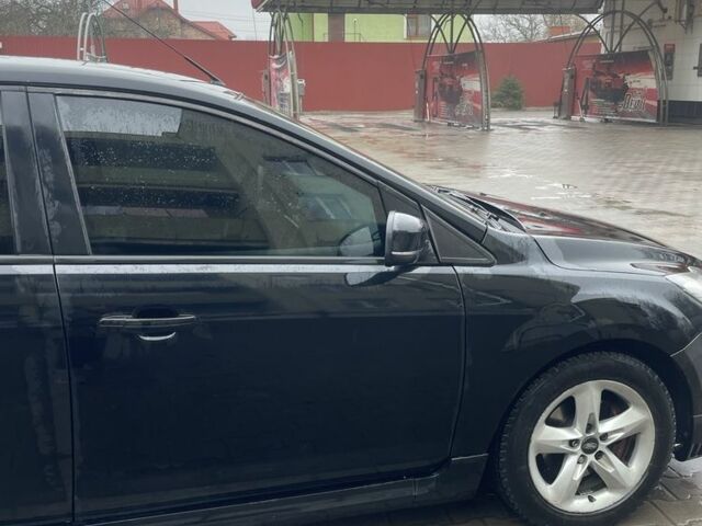 Черный Форд Фокус, объемом двигателя 1.6 л и пробегом 307 тыс. км за 5300 $, фото 8 на Automoto.ua