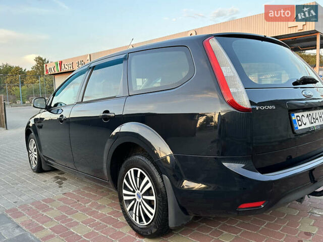 Черный Форд Фокус, объемом двигателя 1.6 л и пробегом 292 тыс. км за 5300 $, фото 3 на Automoto.ua