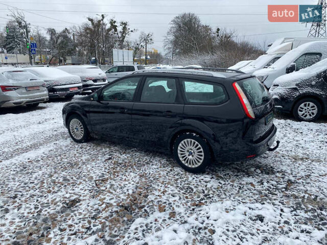 Черный Форд Фокус, объемом двигателя 1.8 л и пробегом 157 тыс. км за 5720 $, фото 6 на Automoto.ua