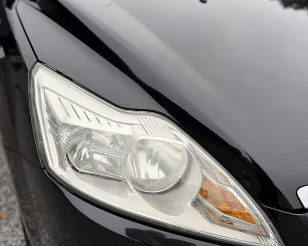 Черный Форд Фокус, объемом двигателя 1.6 л и пробегом 195 тыс. км за 5700 $, фото 44 на Automoto.ua