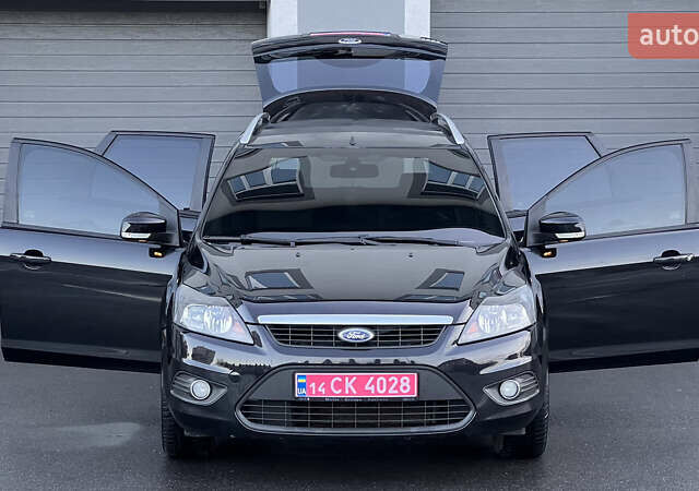 Черный Форд Фокус, объемом двигателя 1.8 л и пробегом 218 тыс. км за 5799 $, фото 1 на Automoto.ua