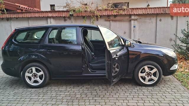 Чорний Форд Фокус, об'ємом двигуна 1.56 л та пробігом 384 тис. км за 5600 $, фото 3 на Automoto.ua