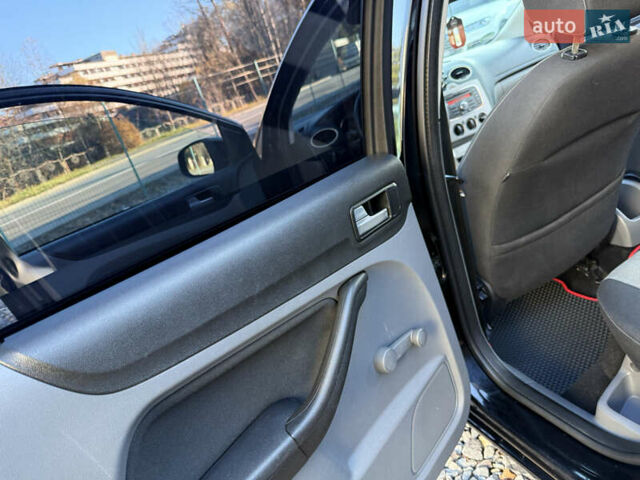 Чорний Форд Фокус, об'ємом двигуна 1.6 л та пробігом 278 тис. км за 5599 $, фото 23 на Automoto.ua