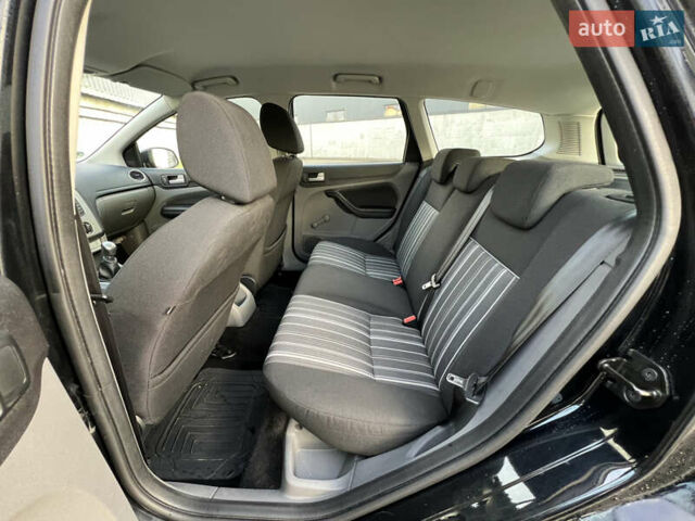 Чорний Форд Фокус, об'ємом двигуна 1.6 л та пробігом 208 тис. км за 6500 $, фото 15 на Automoto.ua