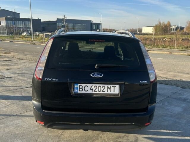 Чорний Форд Фокус, об'ємом двигуна 1.6 л та пробігом 193 тис. км за 6450 $, фото 6 на Automoto.ua