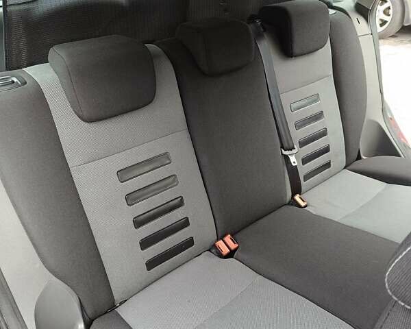 Чорний Форд Фокус, об'ємом двигуна 1.6 л та пробігом 228 тис. км за 5900 $, фото 19 на Automoto.ua