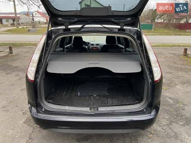 Черный Форд Фокус, объемом двигателя 1.6 л и пробегом 153 тыс. км за 5600 $, фото 26 на Automoto.ua