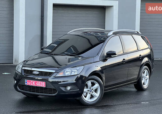 Черный Форд Фокус, объемом двигателя 1.8 л и пробегом 218 тыс. км за 5799 $, фото 6 на Automoto.ua