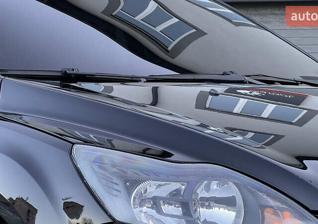 Черный Форд Фокус, объемом двигателя 1.8 л и пробегом 218 тыс. км за 5799 $, фото 16 на Automoto.ua