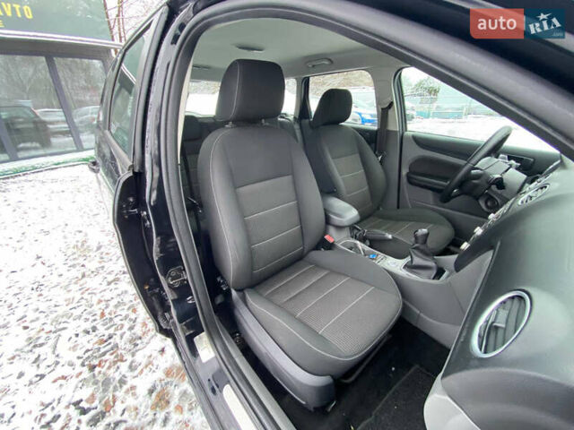 Черный Форд Фокус, объемом двигателя 1.8 л и пробегом 157 тыс. км за 5720 $, фото 33 на Automoto.ua