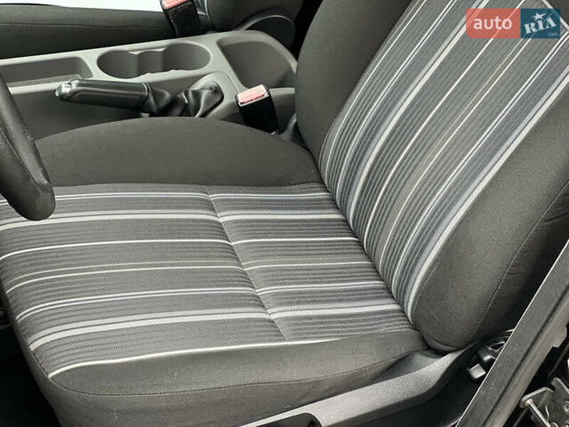 Чорний Форд Фокус, об'ємом двигуна 1.6 л та пробігом 208 тис. км за 6450 $, фото 12 на Automoto.ua