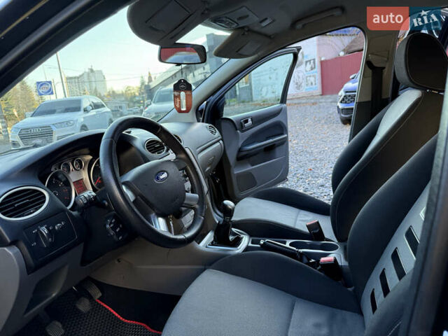 Чорний Форд Фокус, об'ємом двигуна 1.6 л та пробігом 278 тис. км за 5599 $, фото 14 на Automoto.ua