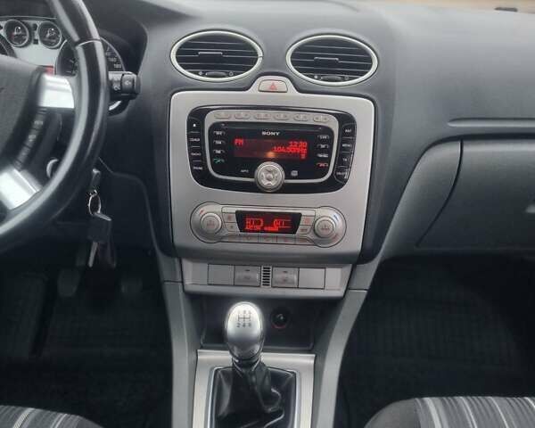 Чорний Форд Фокус, об'ємом двигуна 1.6 л та пробігом 230 тис. км за 6300 $, фото 36 на Automoto.ua