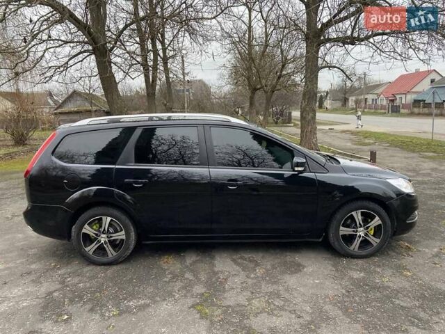 Черный Форд Фокус, объемом двигателя 1.6 л и пробегом 153 тыс. км за 5600 $, фото 3 на Automoto.ua