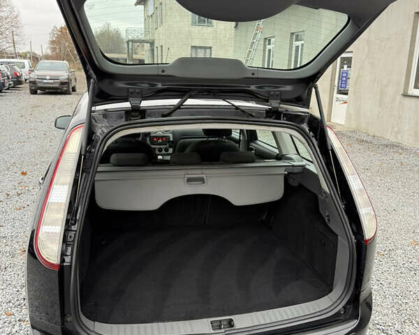 Черный Форд Фокус, объемом двигателя 1.6 л и пробегом 195 тыс. км за 5700 $, фото 136 на Automoto.ua