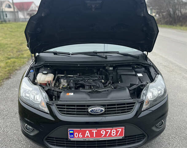 Чорний Форд Фокус, об'ємом двигуна 1.6 л та пробігом 193 тис. км за 6199 $, фото 49 на Automoto.ua