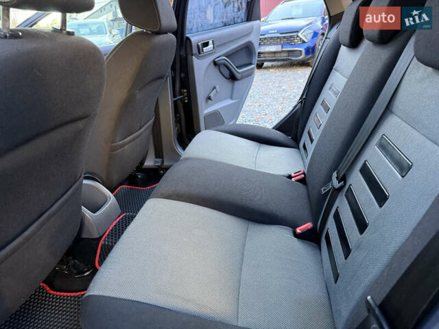 Чорний Форд Фокус, об'ємом двигуна 1.6 л та пробігом 278 тис. км за 5599 $, фото 24 на Automoto.ua