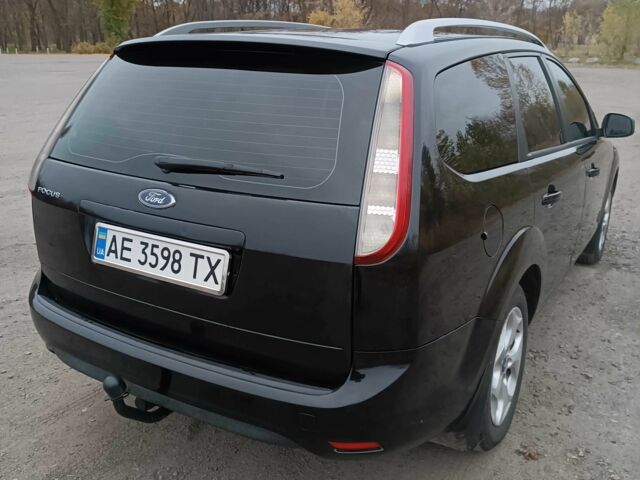 Черный Форд Фокус, объемом двигателя 1.6 л и пробегом 223 тыс. км за 5100 $, фото 4 на Automoto.ua