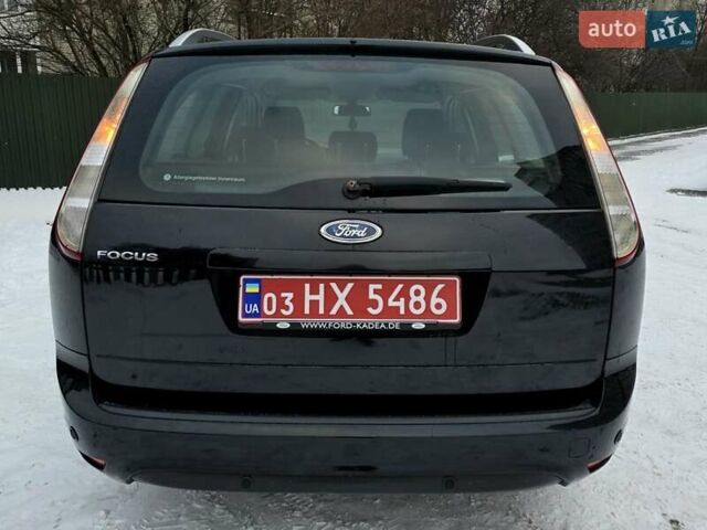 Черный Форд Фокус, объемом двигателя 1.6 л и пробегом 203 тыс. км за 5950 $, фото 7 на Automoto.ua