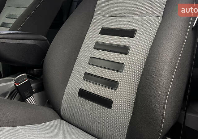 Чорний Форд Фокус, об'ємом двигуна 1.8 л та пробігом 217 тис. км за 5950 $, фото 34 на Automoto.ua