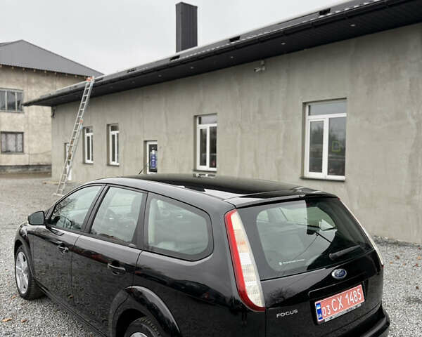Черный Форд Фокус, объемом двигателя 1.6 л и пробегом 195 тыс. км за 5700 $, фото 9 на Automoto.ua