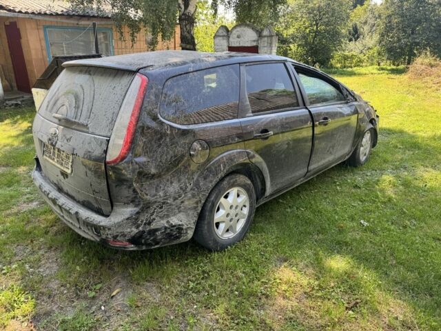 Черный Форд Фокус, объемом двигателя 1.6 л и пробегом 200 тыс. км за 1850 $, фото 1 на Automoto.ua