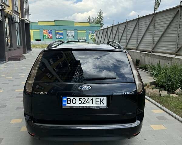 Черный Форд Фокус, объемом двигателя 1.56 л и пробегом 290 тыс. км за 5400 $, фото 4 на Automoto.ua