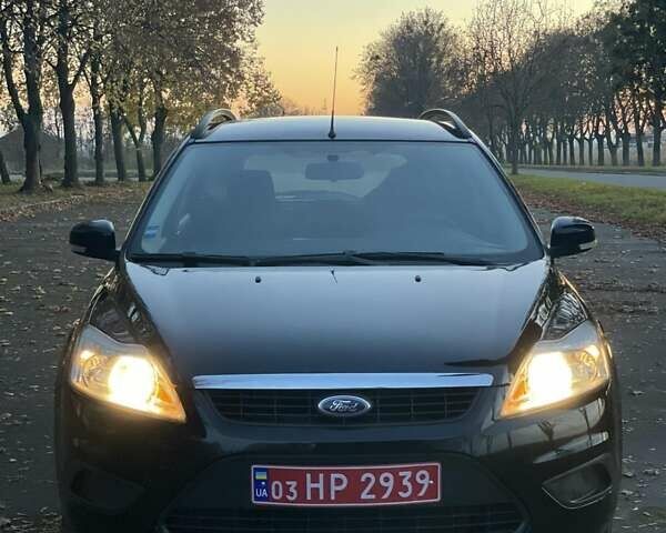 Черный Форд Фокус, объемом двигателя 1.6 л и пробегом 210 тыс. км за 6000 $, фото 10 на Automoto.ua