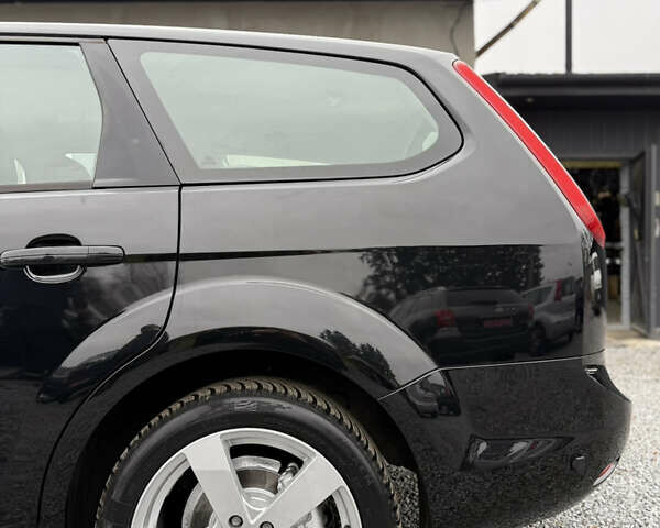 Черный Форд Фокус, объемом двигателя 1.6 л и пробегом 195 тыс. км за 5700 $, фото 28 на Automoto.ua