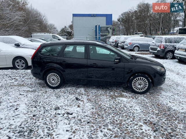 Черный Форд Фокус, объемом двигателя 1.8 л и пробегом 157 тыс. км за 5720 $, фото 14 на Automoto.ua