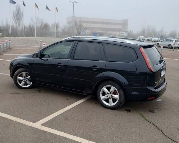 Черный Форд Фокус, объемом двигателя 1.6 л и пробегом 282 тыс. км за 5300 $, фото 5 на Automoto.ua