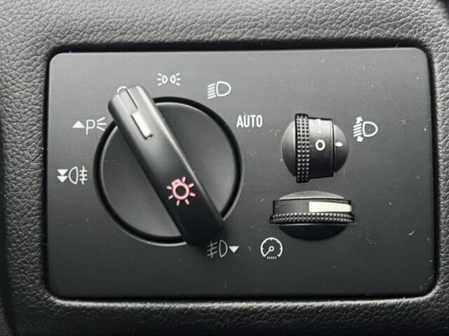 Черный Форд Фокус, объемом двигателя 1.8 л и пробегом 218 тыс. км за 5800 $, фото 22 на Automoto.ua