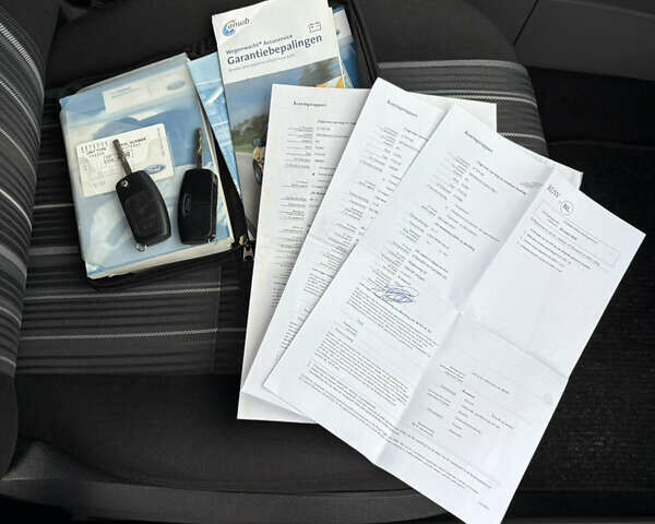 Черный Форд Фокус, объемом двигателя 1.6 л и пробегом 233 тыс. км за 5800 $, фото 48 на Automoto.ua