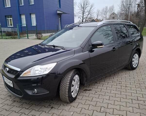 Черный Форд Фокус, объемом двигателя 1.6 л и пробегом 270 тыс. км за 6800 $, фото 2 на Automoto.ua